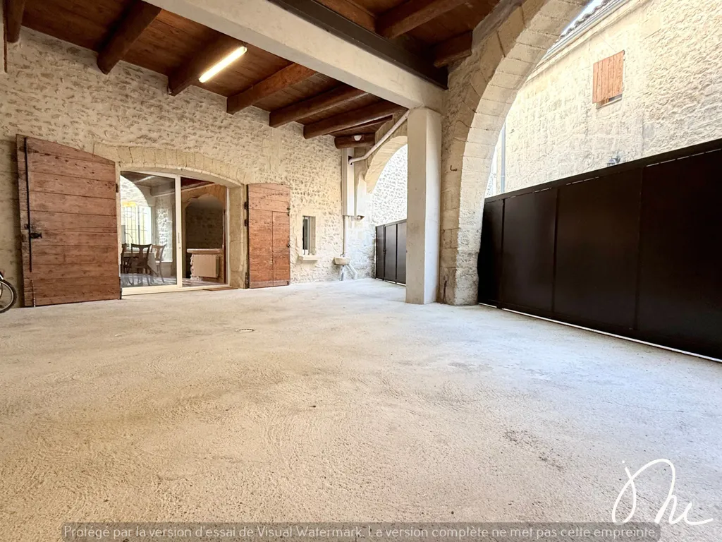 Garage - Village House with Terraces in Junas