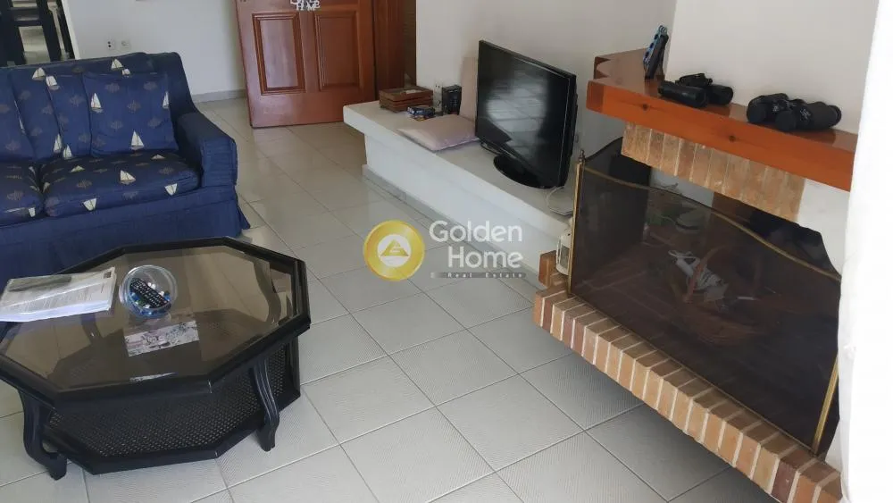 Séjour - Multi-Storey Building with Large Garden in Rafina - Neraias