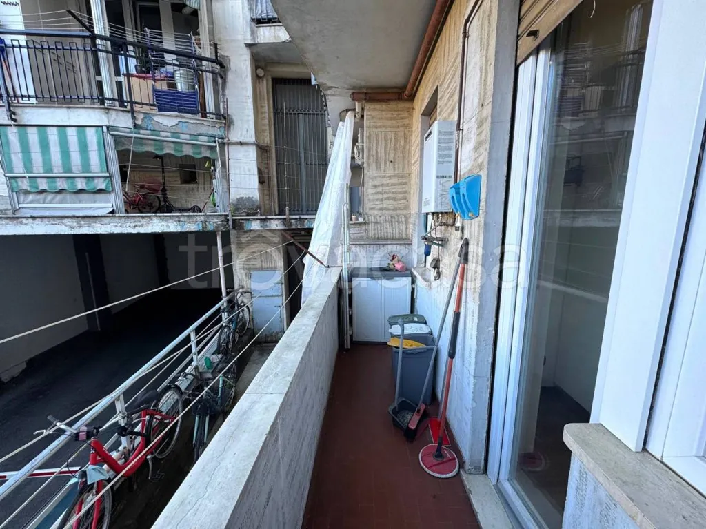 Balcon - Rustic-Style Flat with Balcony near Parco Ruffini, Turin