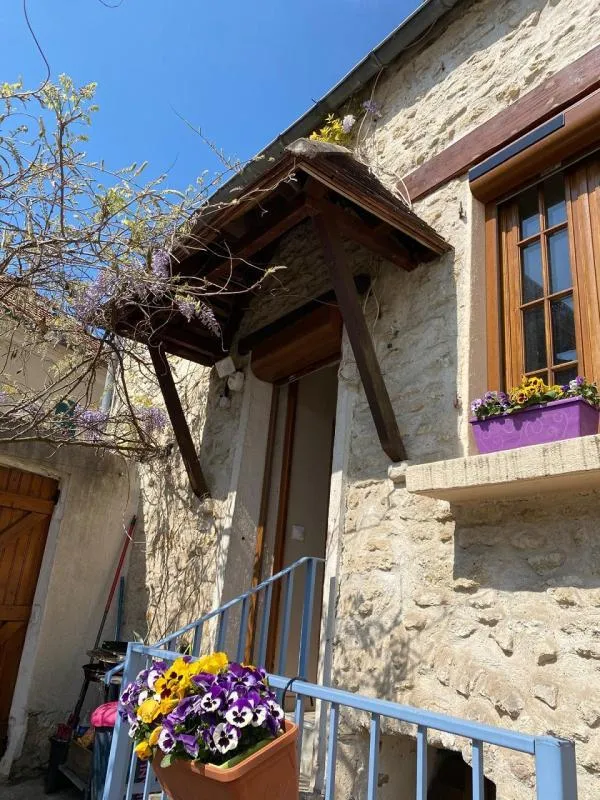 Esterno - Flat with Courtyard in Issou