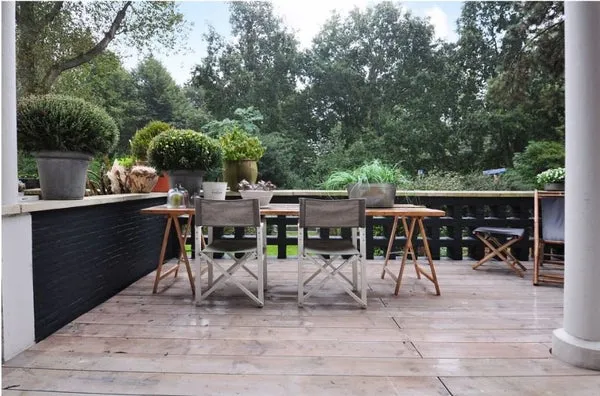 Terrace - 2-Bedroom Apartment with Park View in Den Haag
