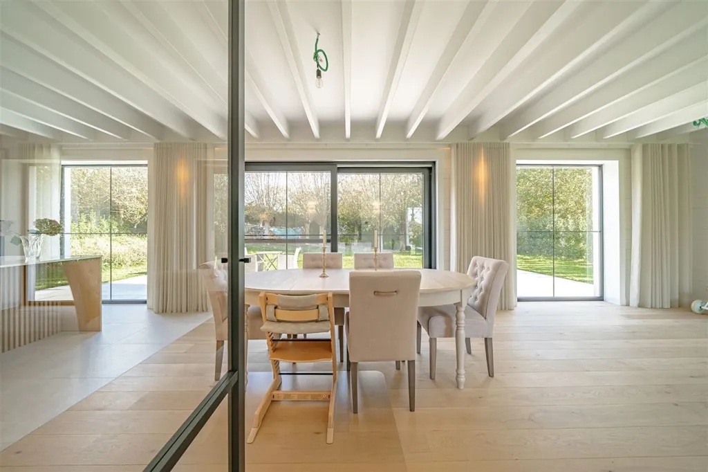 dining_room