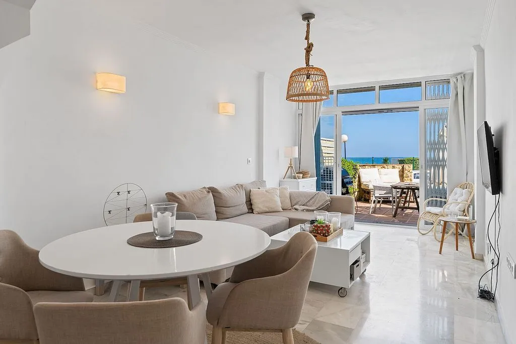Séjour - Terraced House with Pool in Chullera
