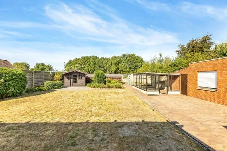 Jardin - Maison avec Terrasse et Jardin à Dessel