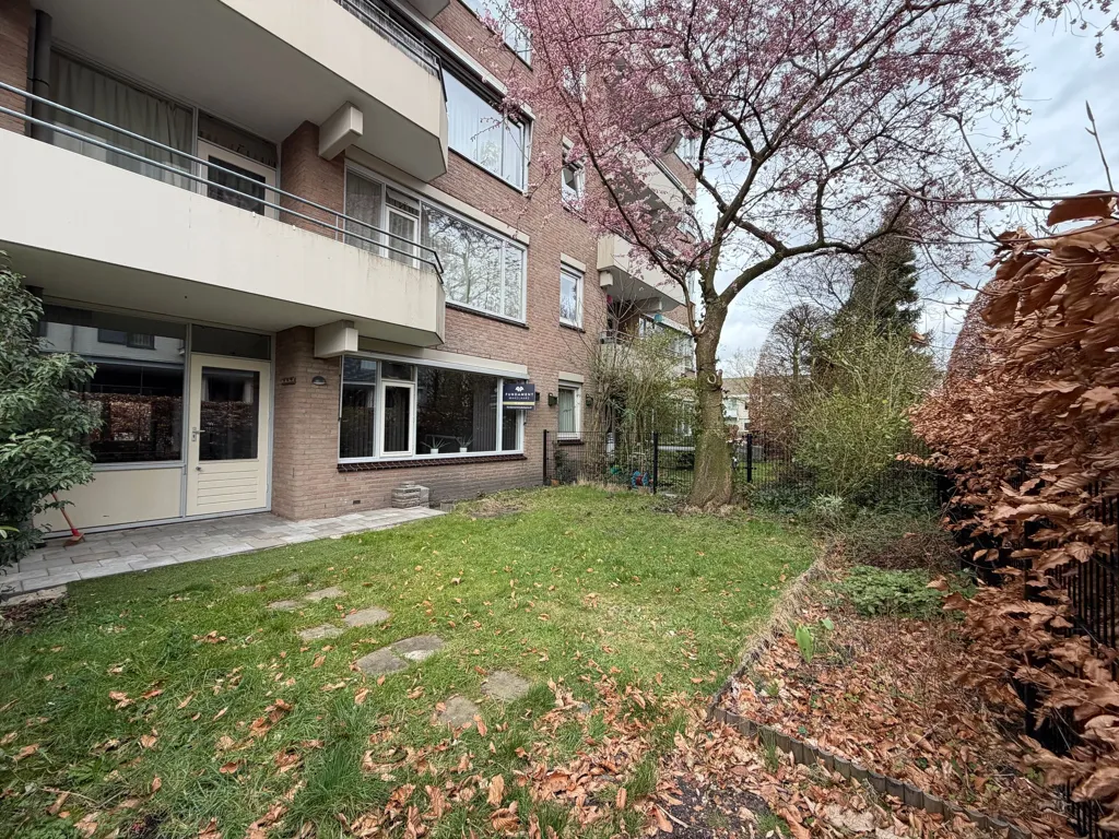 Jardin - Ground Floor Apartment with Garden in Leusden