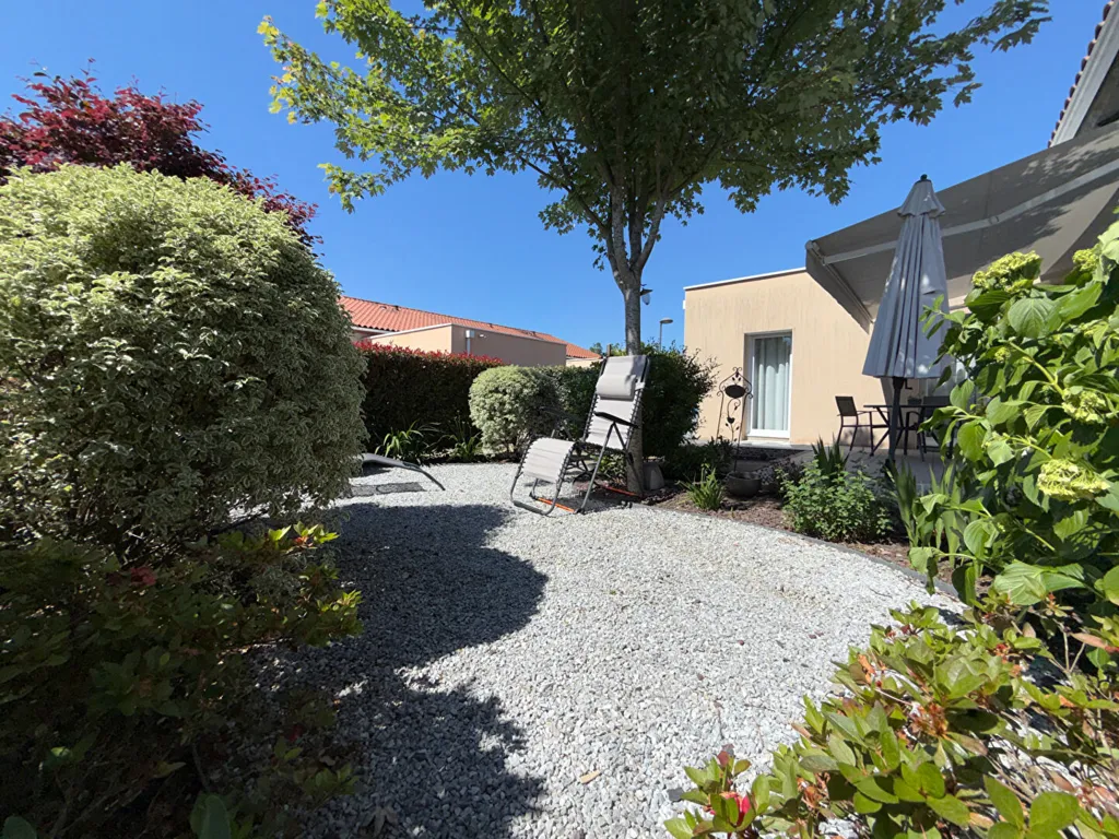 Jardin - Villa 3 Pièces avec Garage à Soustons