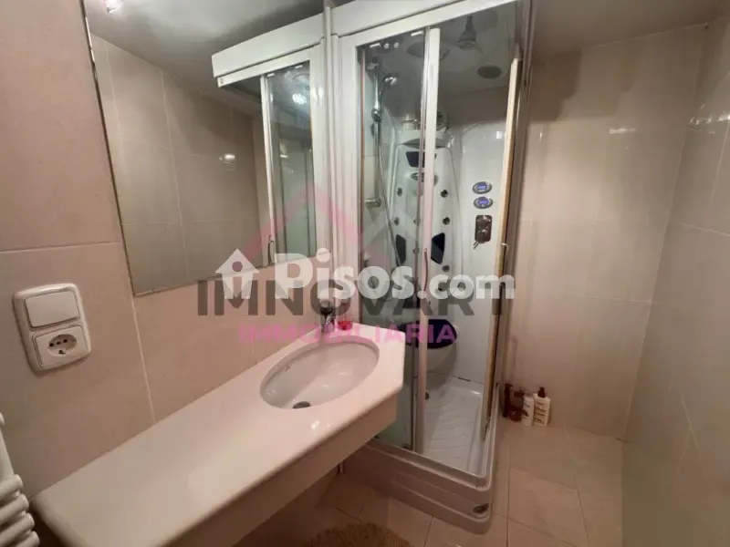 Bathrooms - Apartment with Balconies in L'Aldosa