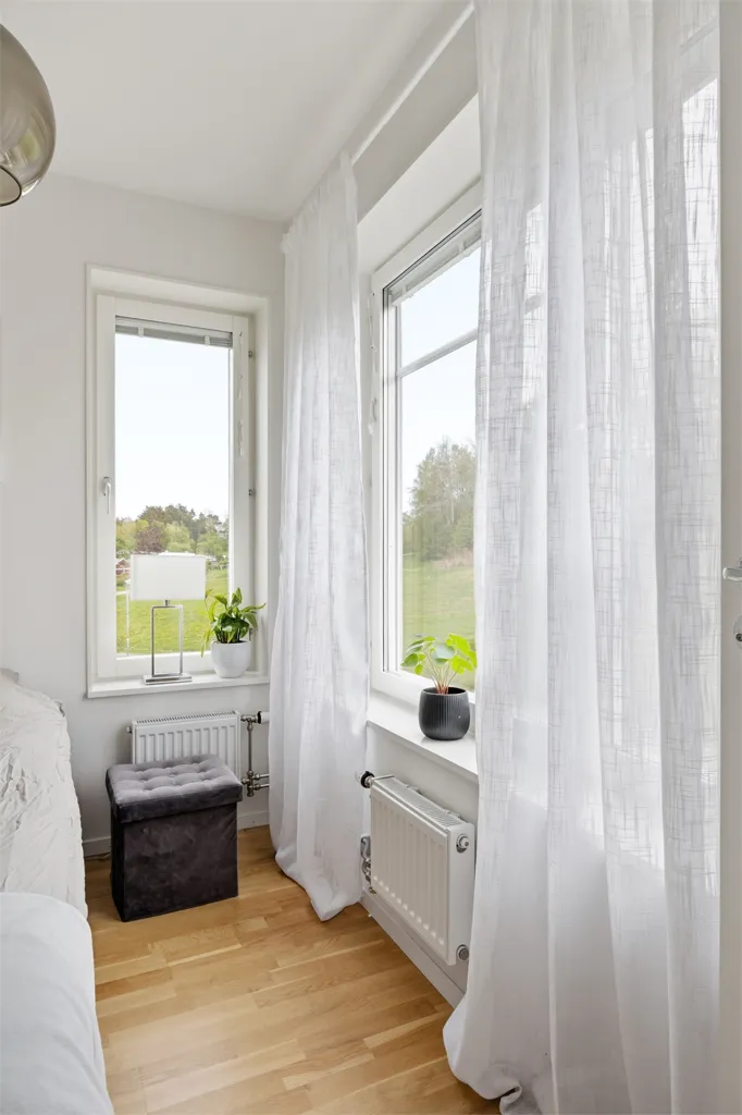 Chambres - Modern Flat with South-West Balcony in Vagnhärad