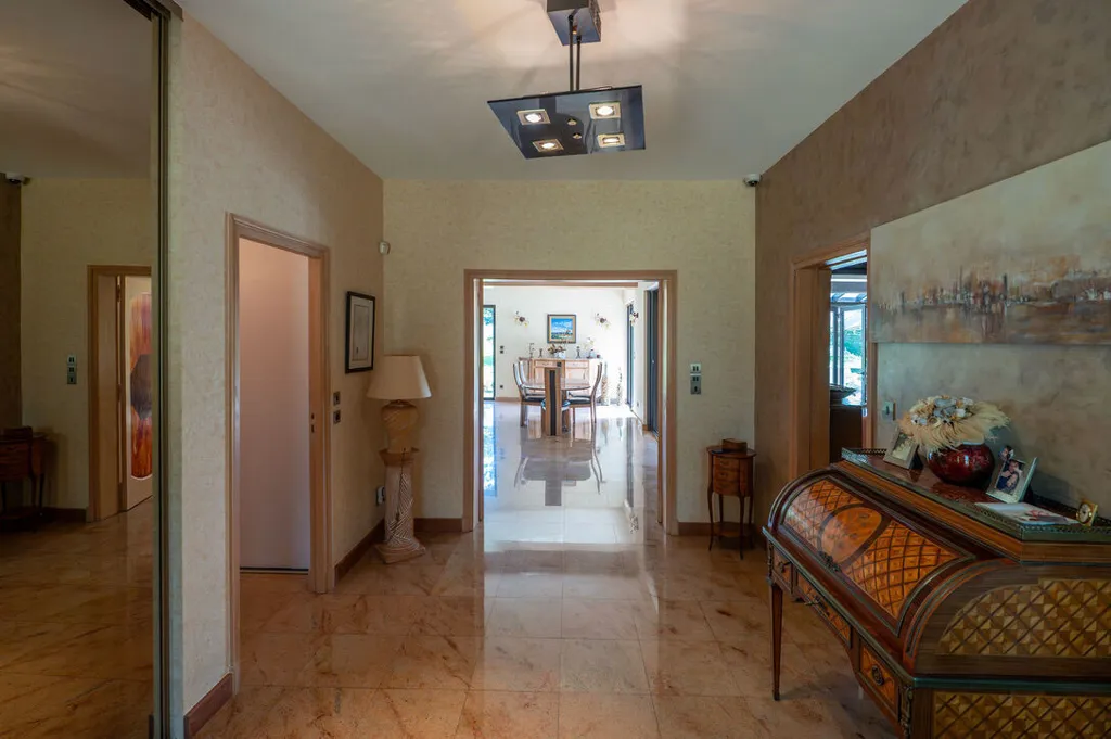 Entrée - Villa de Caractère avec Piscine à Balma