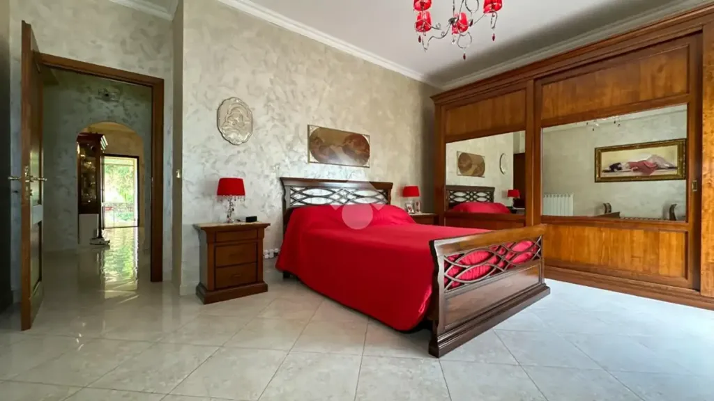 Chambres - 4-Room Apartment with Balcony in Monte Compatri