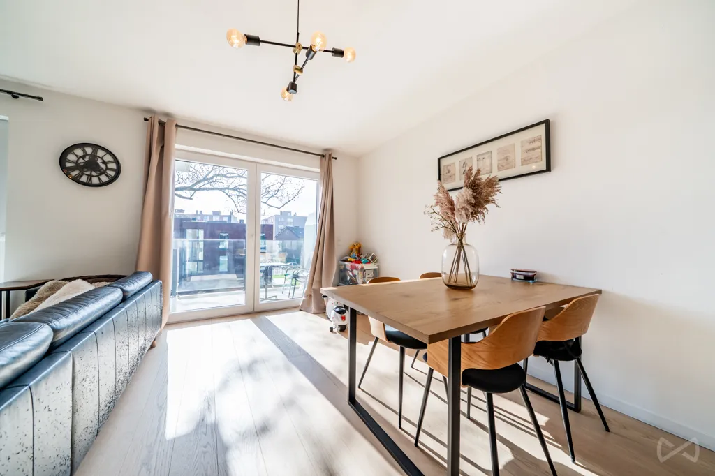 Dining Room - Modern Apartment with Terrace in Waremme