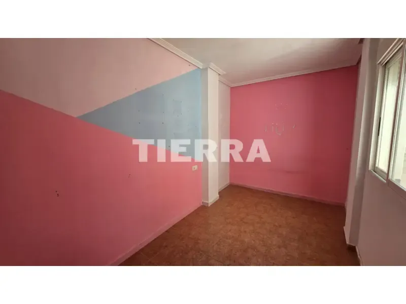 Pièces - Duplex with Parking in Pliego