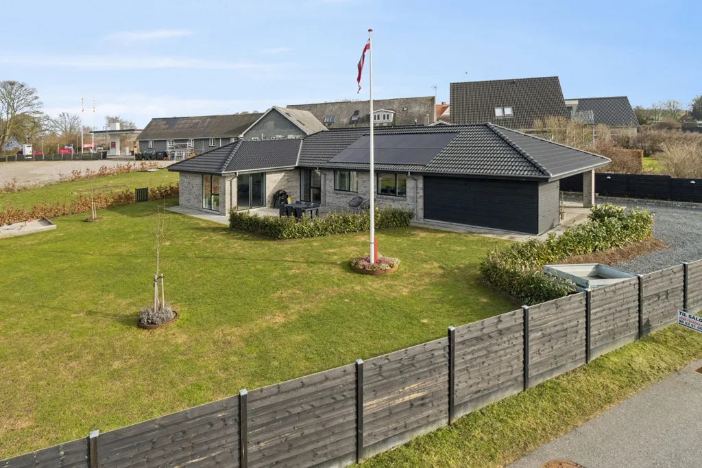 4-toaline maja asukohas Mørke