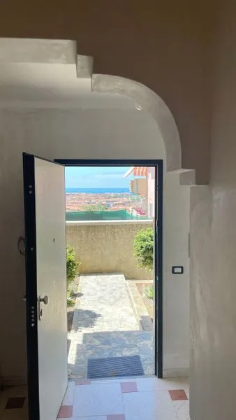 Hallway - Panoramic Apartments with Garden in Scalea