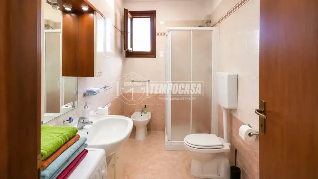 Salles de bain - Bright Triplex with Balcony in Lugana, Sirmione