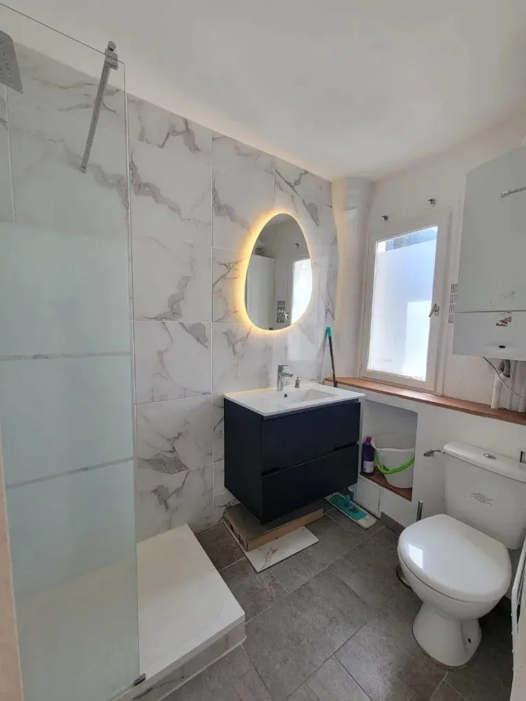 Salles de bain - Appartement T4 avec Ascenseur à Paris 3ème