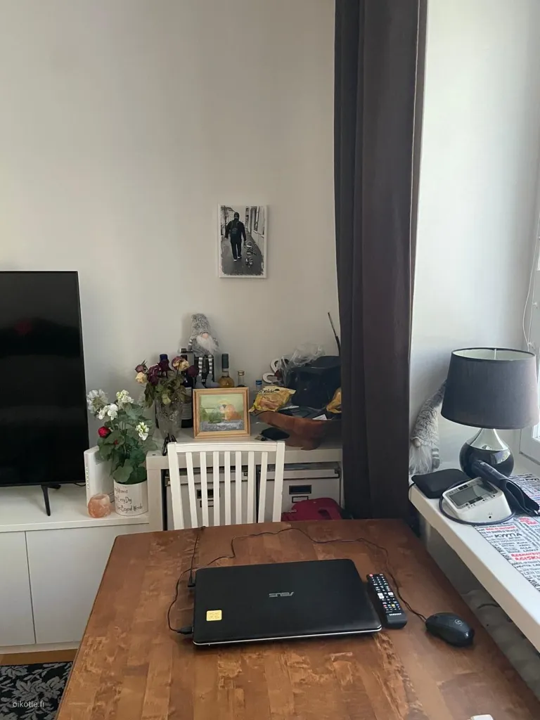 Kabinet - One-Bedroom Flat with Garden View in Taka-Töölö