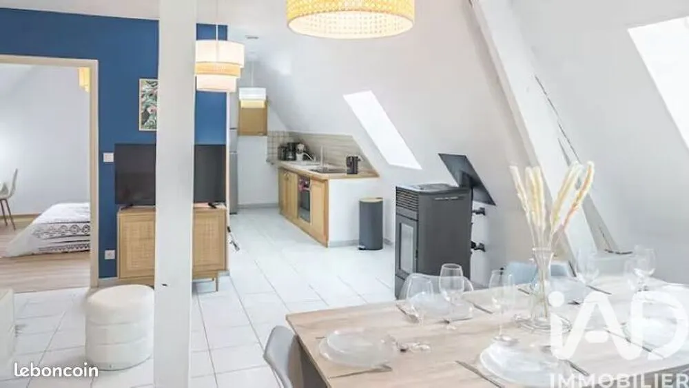 Salle à manger - Appartement Rénové 4 Pièces à Les Riceys