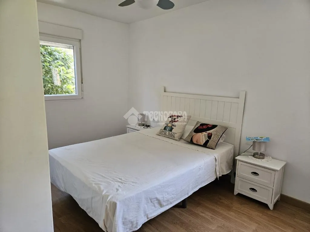 Magamistoad - Completely Renovated Flat with Balcony in Zaidín