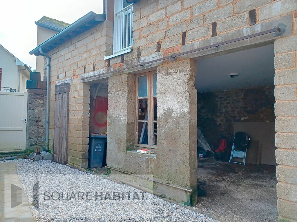 Jardin - Maison en Pierre avec Cour à Val D'Anast