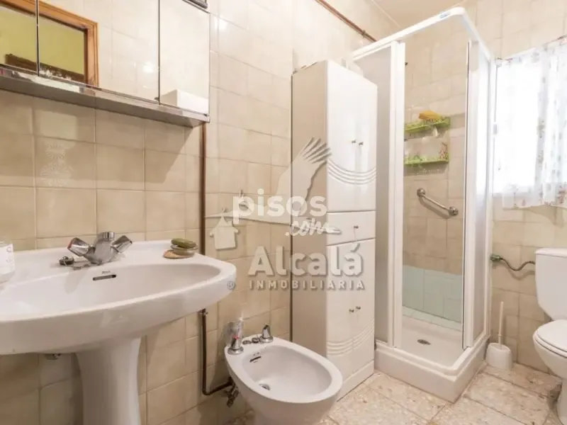 Salles de bain - Maison 6 chambres à ES