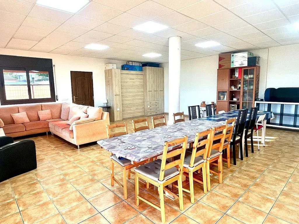 Dining Room - Chalet with Private Pool in Lloret de Mar