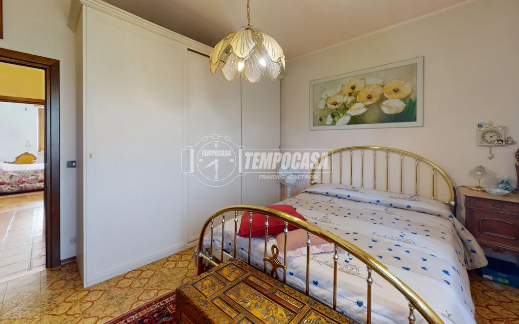 Bedrooms - Apartment with Garden in Rivarolo Canavese