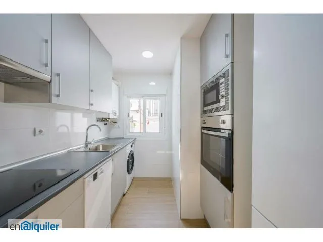 Köök - Fully Renovated Flat with Terrace in Carabanchel