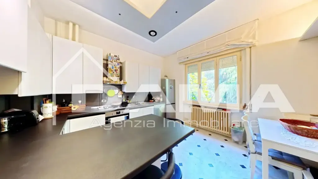 Köök - Apartment with Balcony in Forlì's Risorgimento