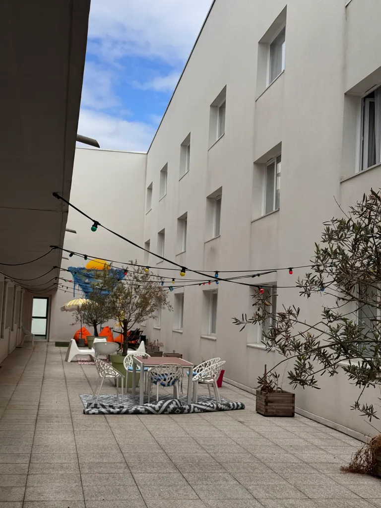 Giardino - Modern Student Residence near La Rochelle