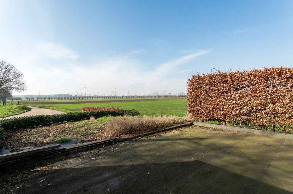 3-bedroom house in Hoevenen