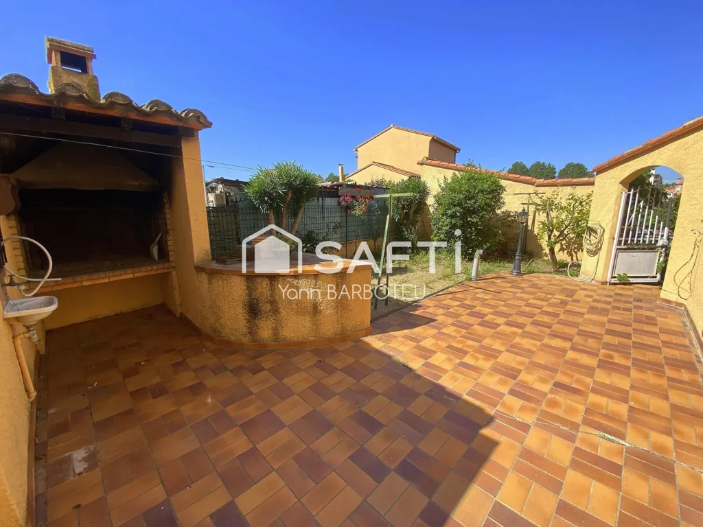 Garden - Rustic House with Pool near Perpignan