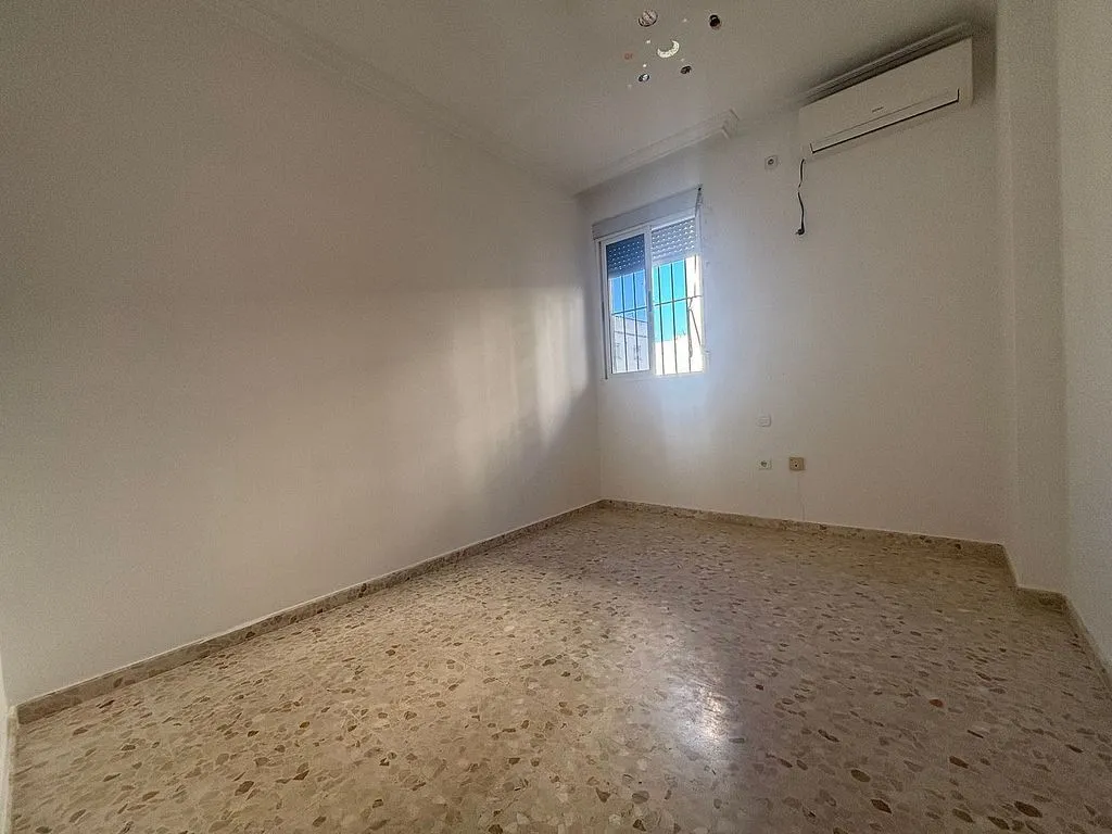 Pièces - Bright Apartment with Balcony in Coria del Río