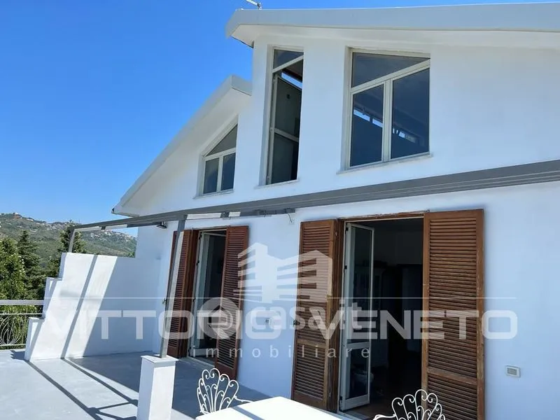 Välivaade - Apartment with Sea View in Laureana Cilento