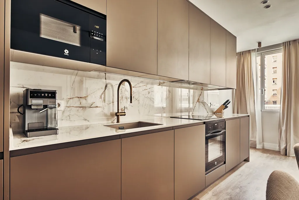 Köök - Renovated Flat with Open Kitchen in Salamanca, Madrid