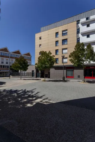Aed - Studio with Internet in Châtillon Centre
