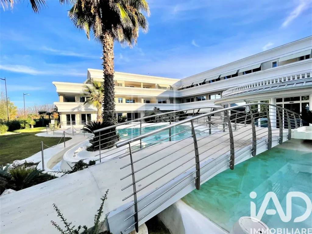 Piscine - Penthouse with Pool View in Desenzano del Garda
