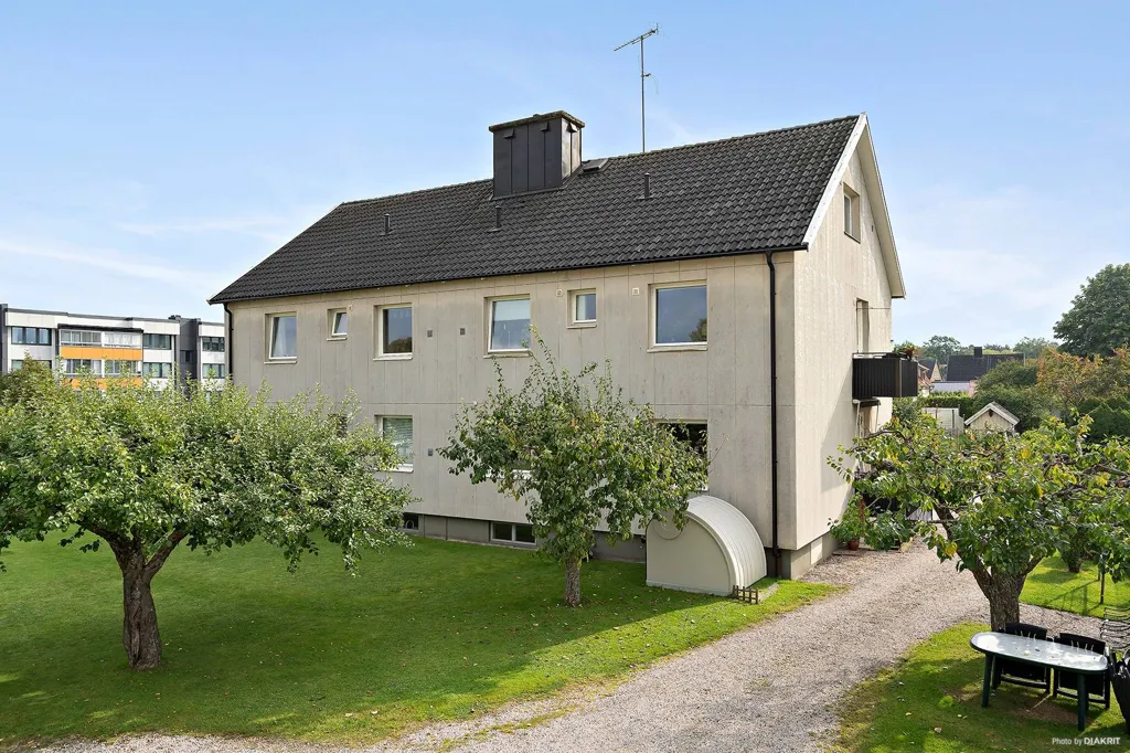 Välivaade - Cozy 3rd Floor Flat with Balcony on Kvarngatan