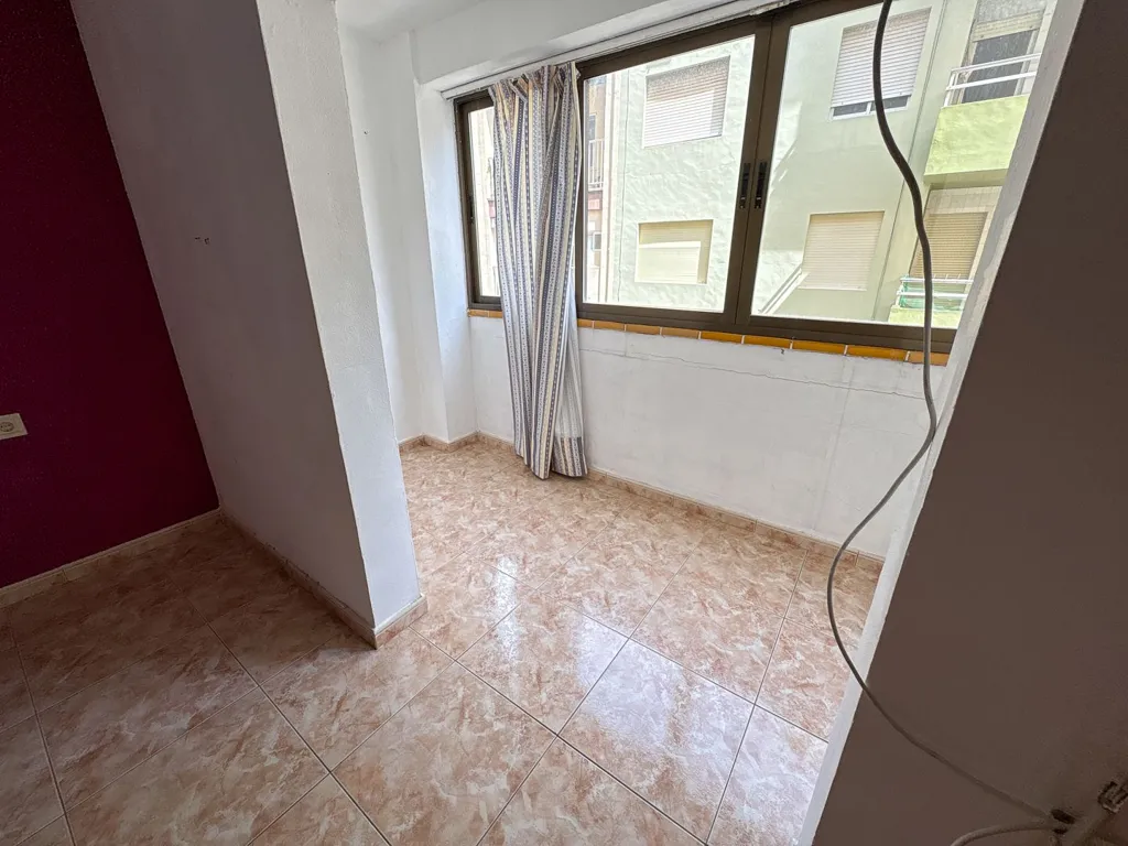 Toad - Flat with Lift in Central Dénia