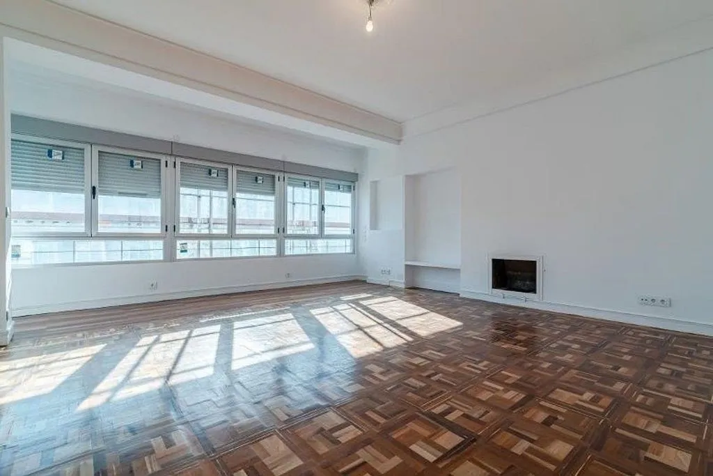 Séjour - 4-Bedroom Flat with Air Conditioning in Goya
