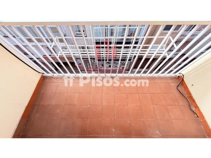 Rõdu - Student-Friendly Flat with Balcony in A Ponte