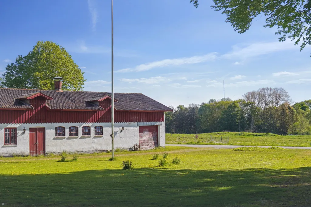 Välivaade - Renovated Rectory with Forest View in Hvedstrup
