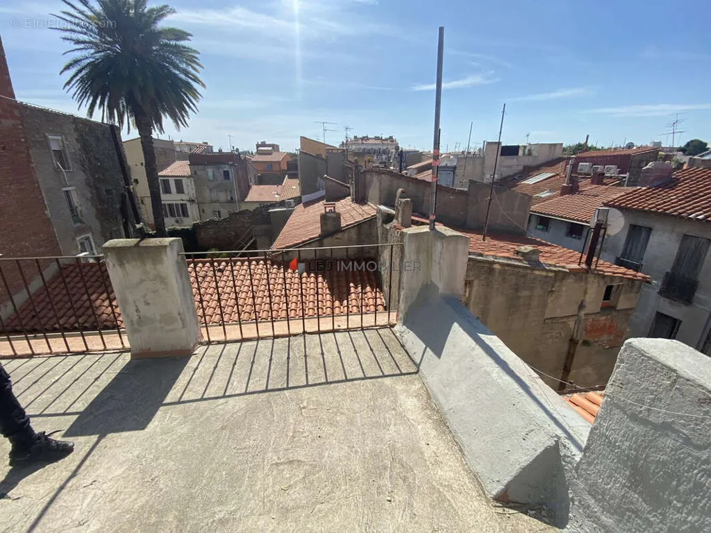 Terrasse - Immeuble de Caractère en Rénovation avec Terrasse à Perpignan