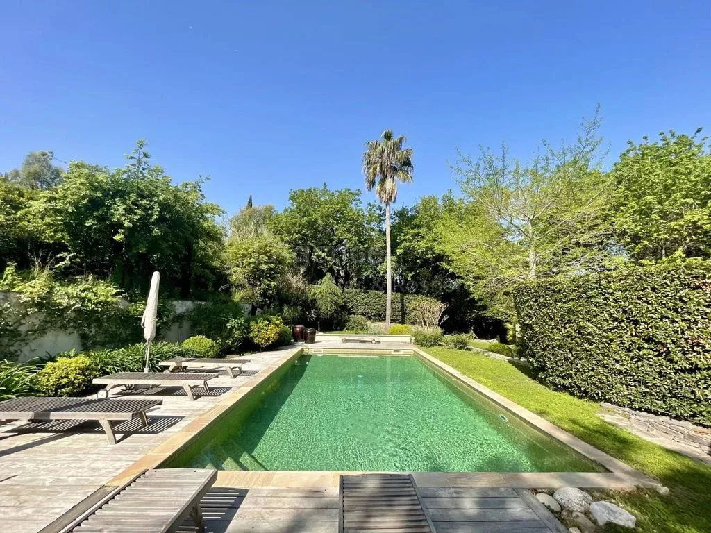 Bassein - Charming Villa with Pool in Saint-Tropez