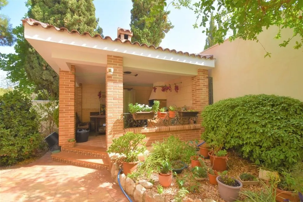 Terrass - Luxury Detached House with Pool in Quesada