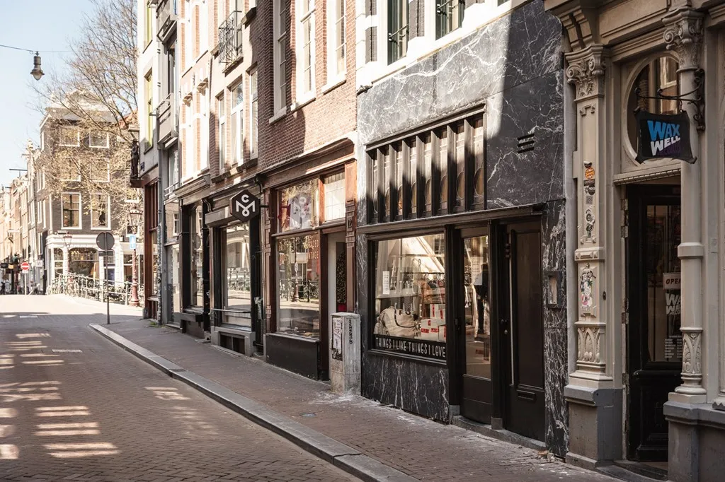 Välivaade - Renovated Apartment with Balcony in Amsterdam