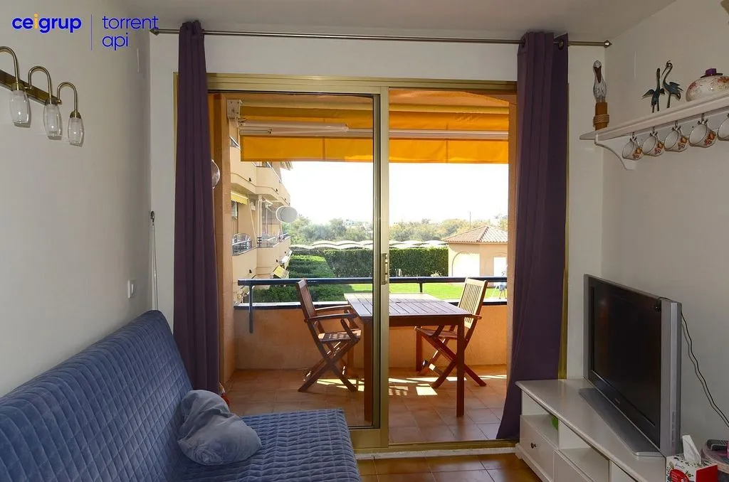 Soggiorno - Renovated Apartment with Sea View in L'Estartit