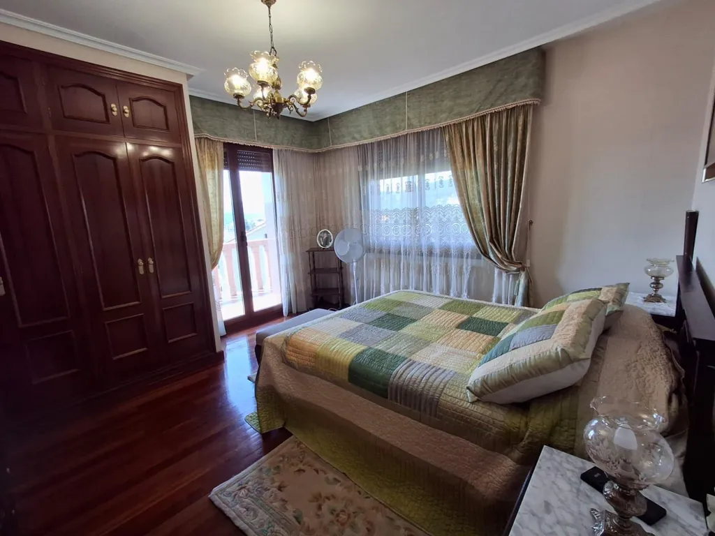 Chambres - Chalet with Garden in Cabeza de Vaca, Ourense