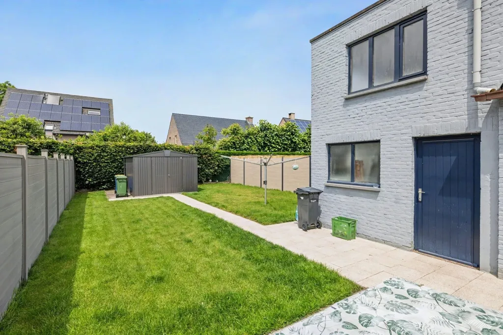Jardin - Maison Charmante avec Jardin à Kieldrecht