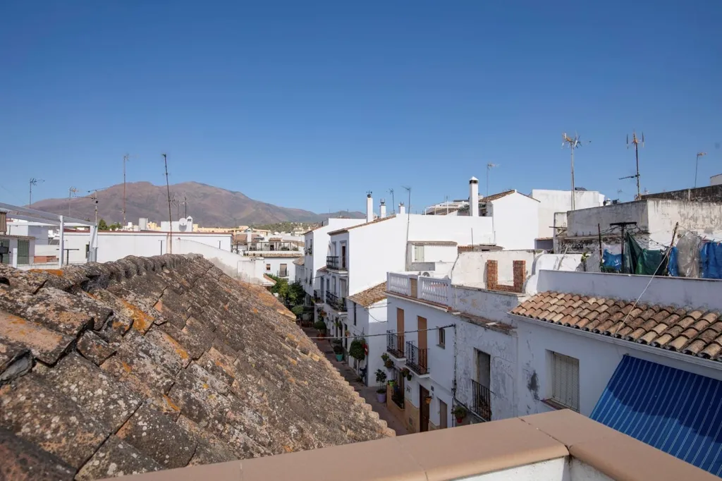 Terrass - Townhouse with Terraces in Estepona Centre